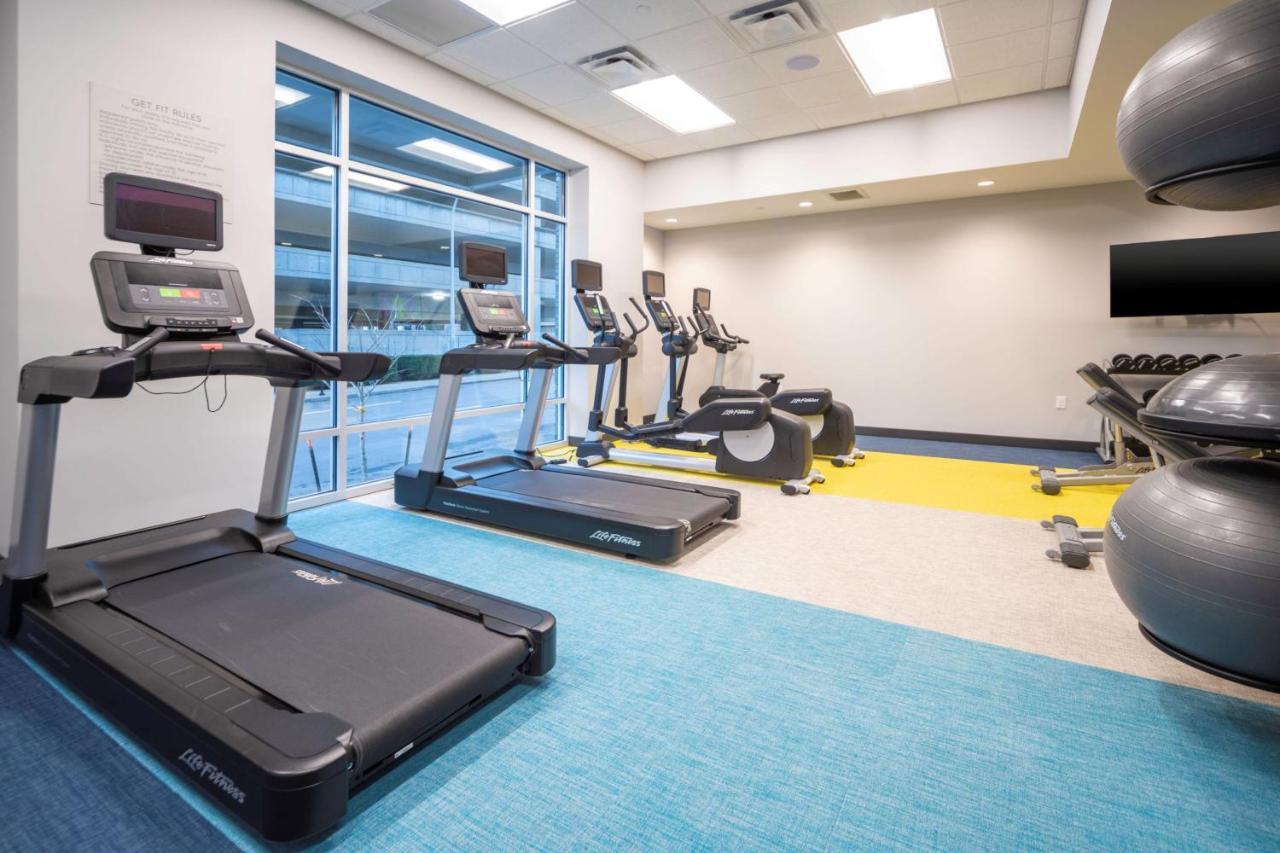 Towneplace Suites By Marriott Louisville Downtown ภายนอก รูปภาพ