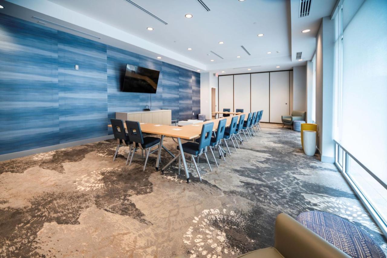 Towneplace Suites By Marriott Louisville Downtown ภายนอก รูปภาพ